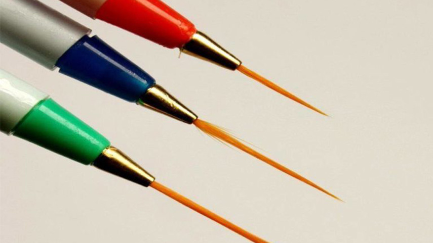 5 loai co ve ma cac tho nail nhat dinh phai co 2 - Các loại cọ vẽ nail mà thợ nail nhất định phải có
